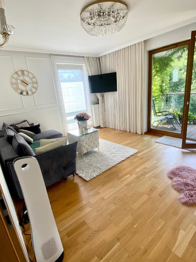 Apartment Nadmorski Dwor- Danzig